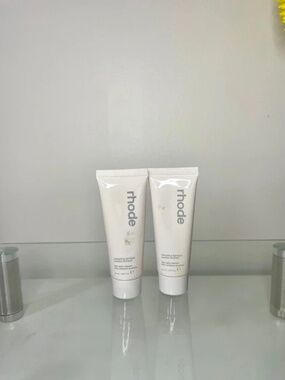 rhode Pineapple Refresh PGA Daily Cleanser